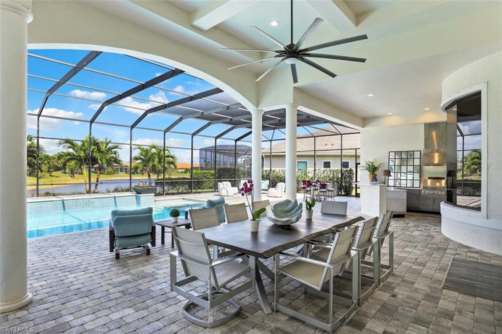 ESPLANADE - Residential