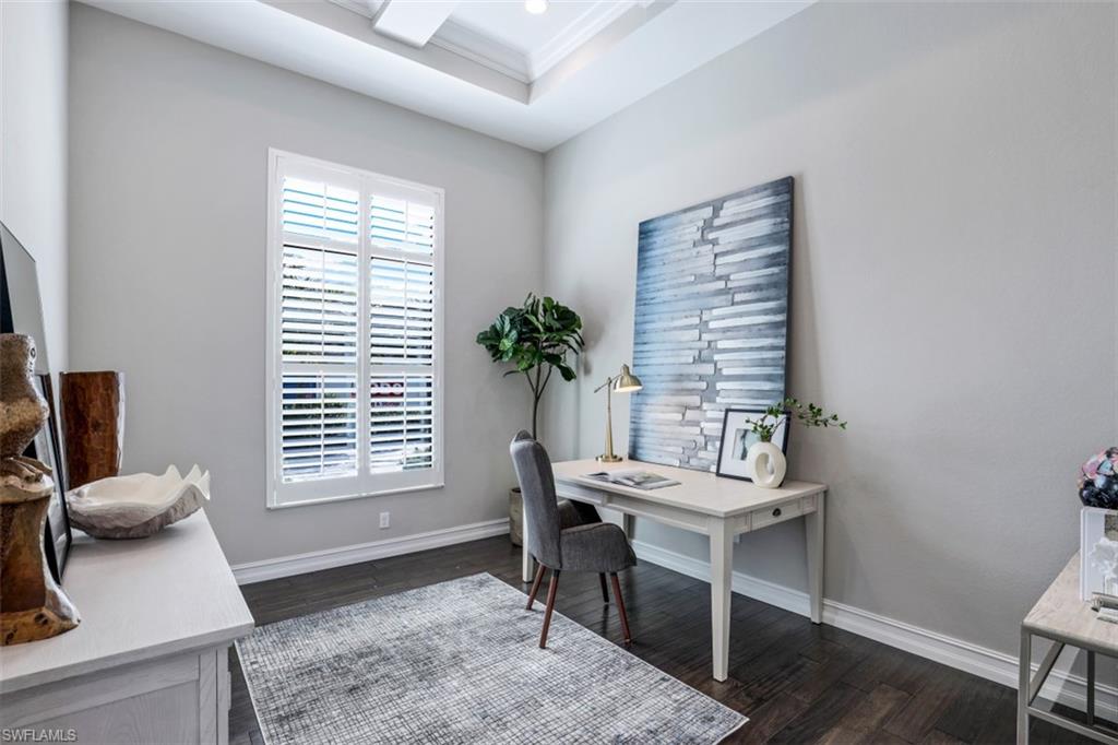 ESPLANADE - Residential