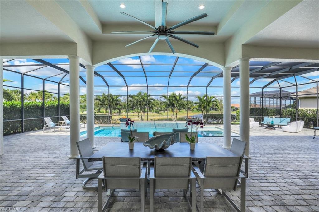 ESPLANADE - Residential