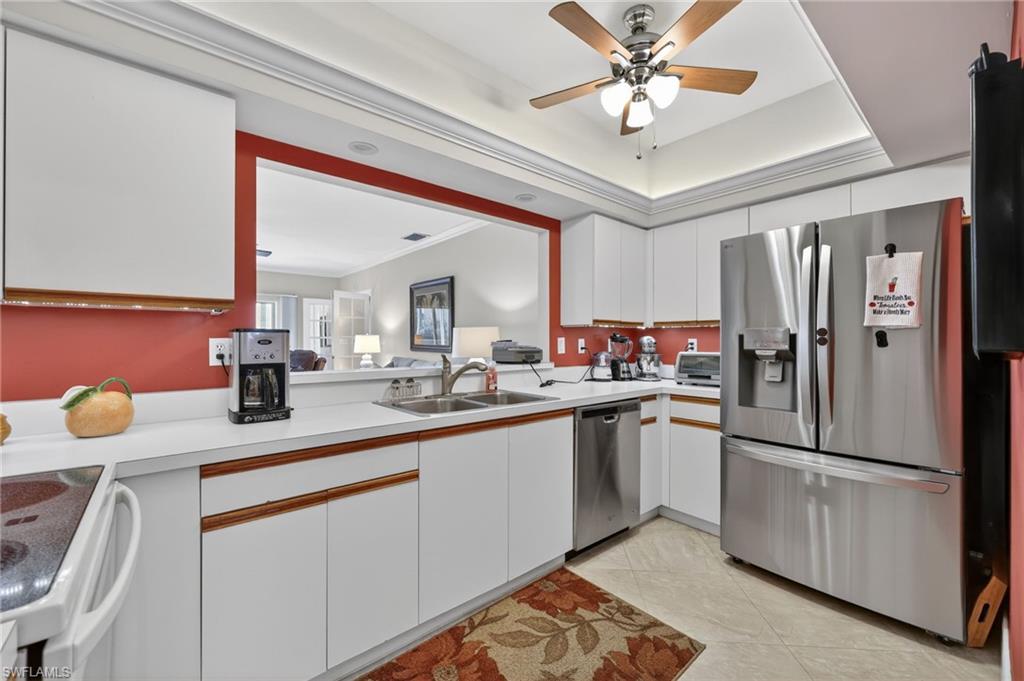 VILLA DEL MARE OF MARCO ISLAND - Residential