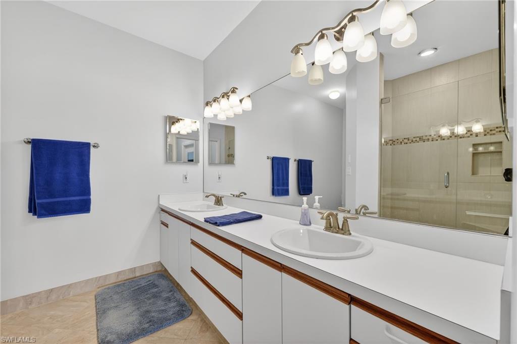 VILLA DEL MARE OF MARCO ISLAND - Residential