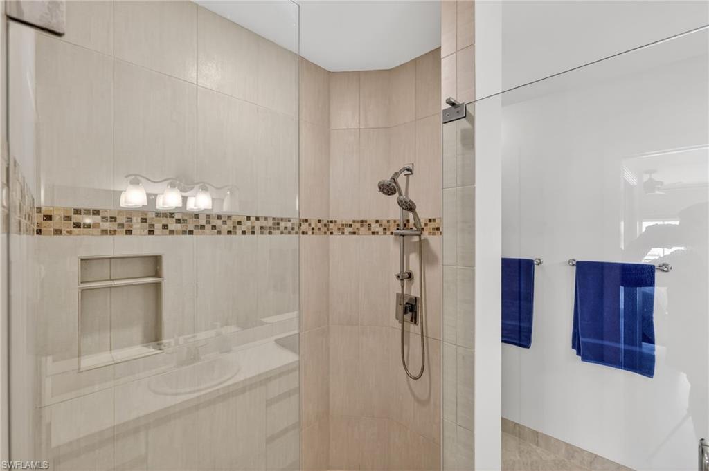 VILLA DEL MARE OF MARCO ISLAND - Residential