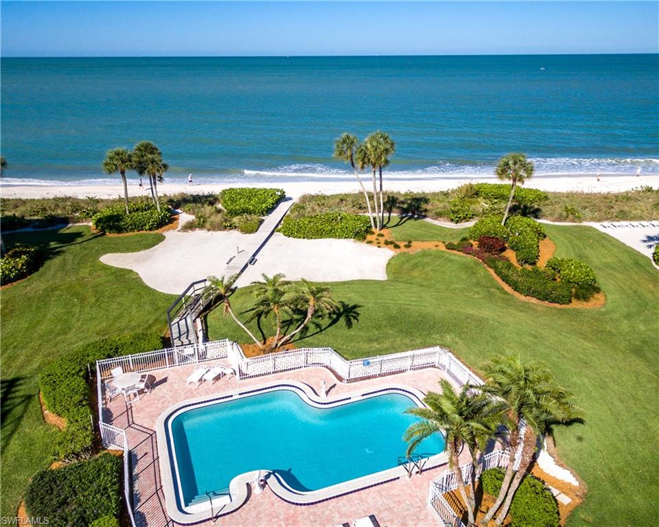 BAREFOOT BEACH - Residential