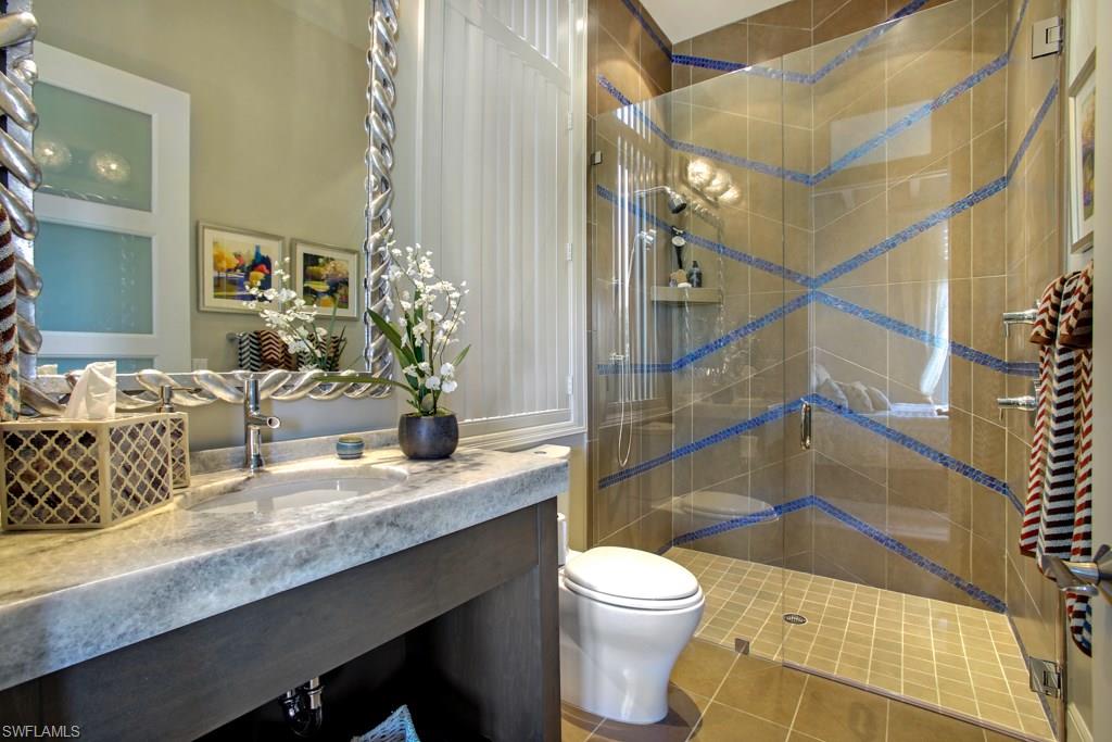 BAREFOOT BEACH - Residential