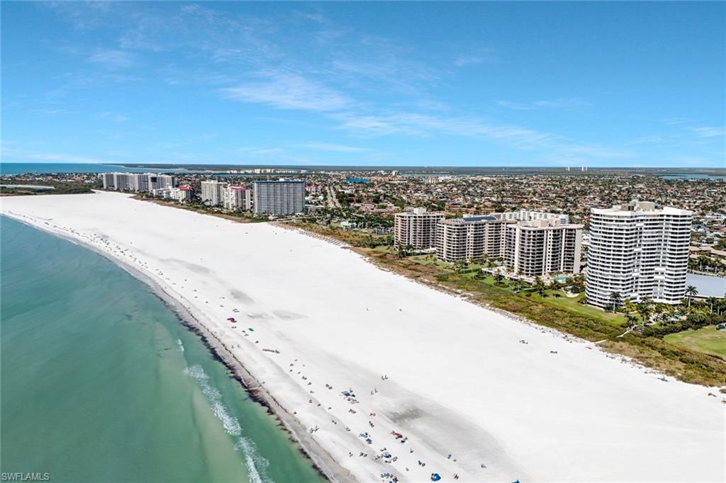 SUMMIT HOUSE OF MARCO - Residential