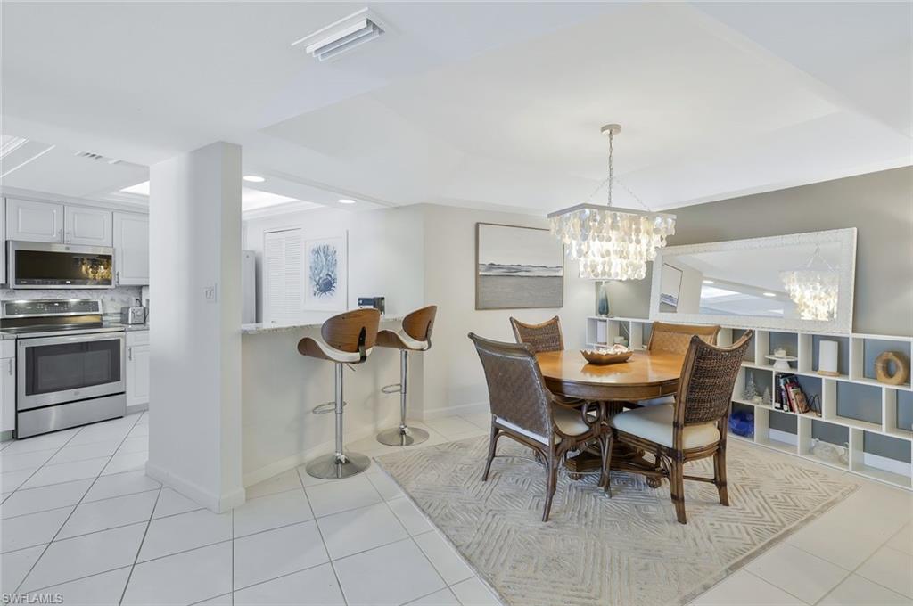 SUMMIT HOUSE OF MARCO - Residential