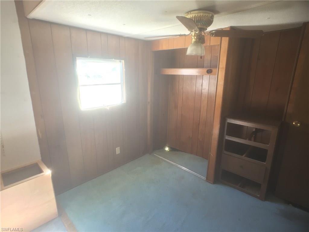 RIVERWOOD - Residential