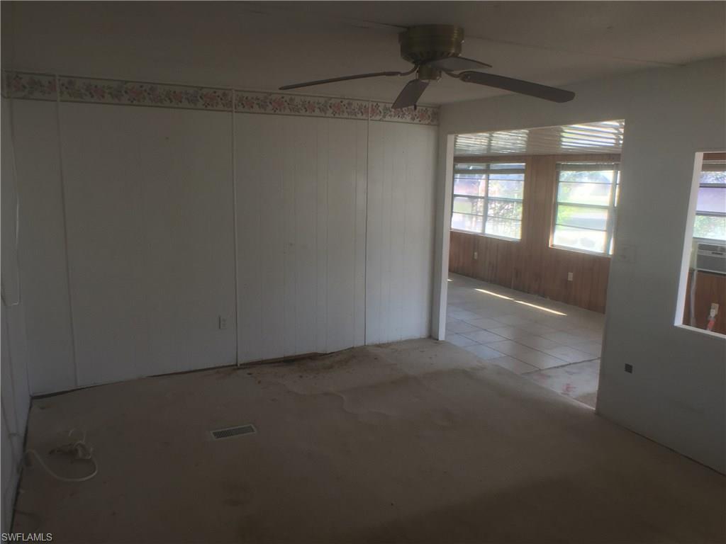 RIVERWOOD - Residential