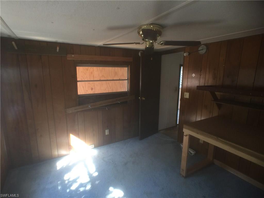 RIVERWOOD - Residential