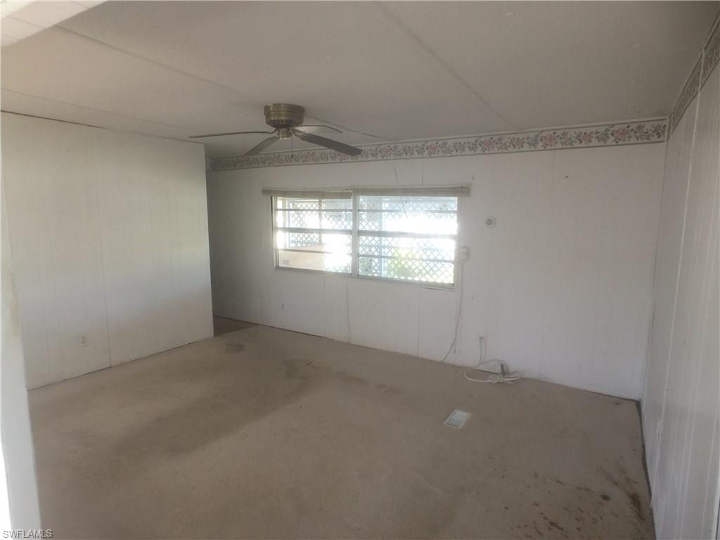 RIVERWOOD - Residential