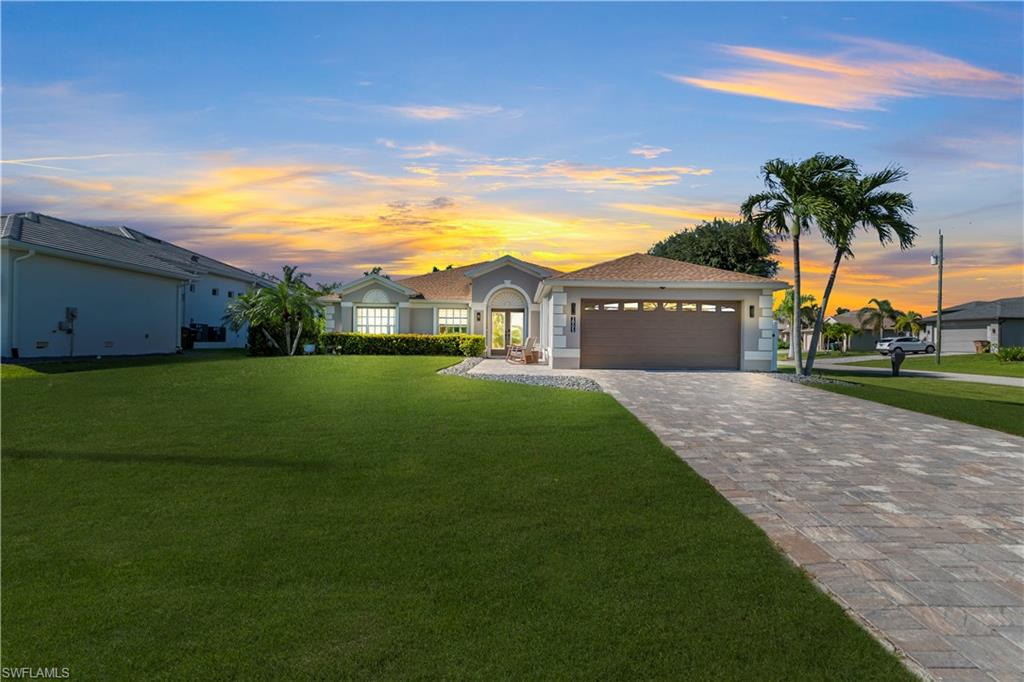 CAPE CORAL - Residential
