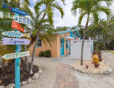 2948-2960 Oleander ST ST. JAMES CITY FL 33956