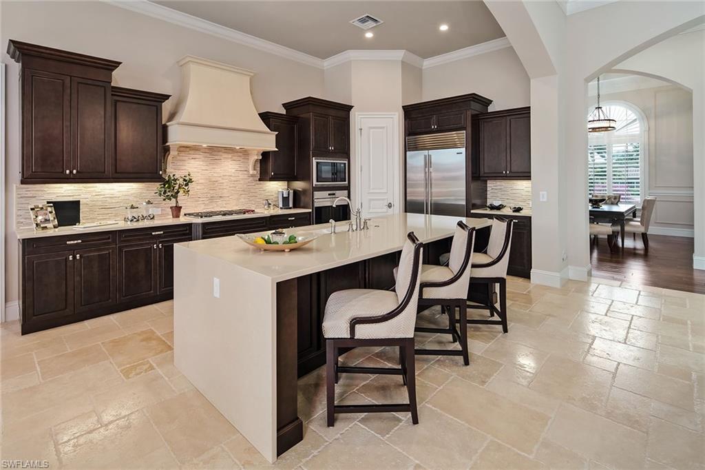 PARK SHORE - Residential