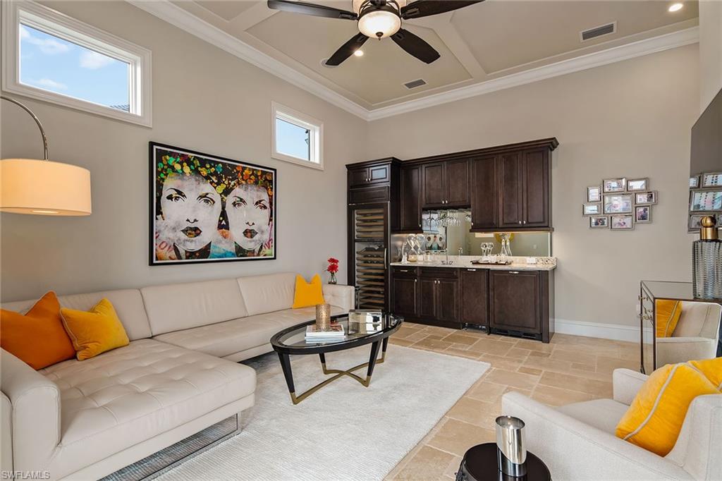 PARK SHORE - Residential