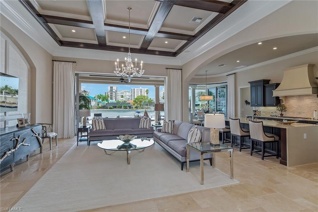 PARK SHORE - Residential