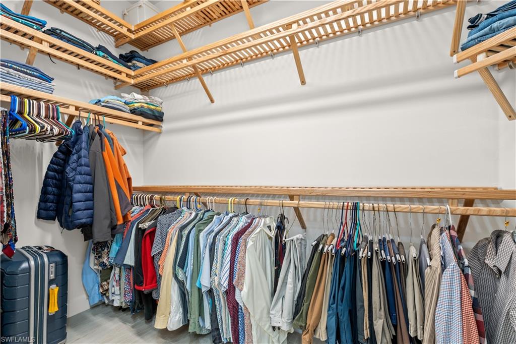 ISLES OF COLLIER PRESERVE - Residential