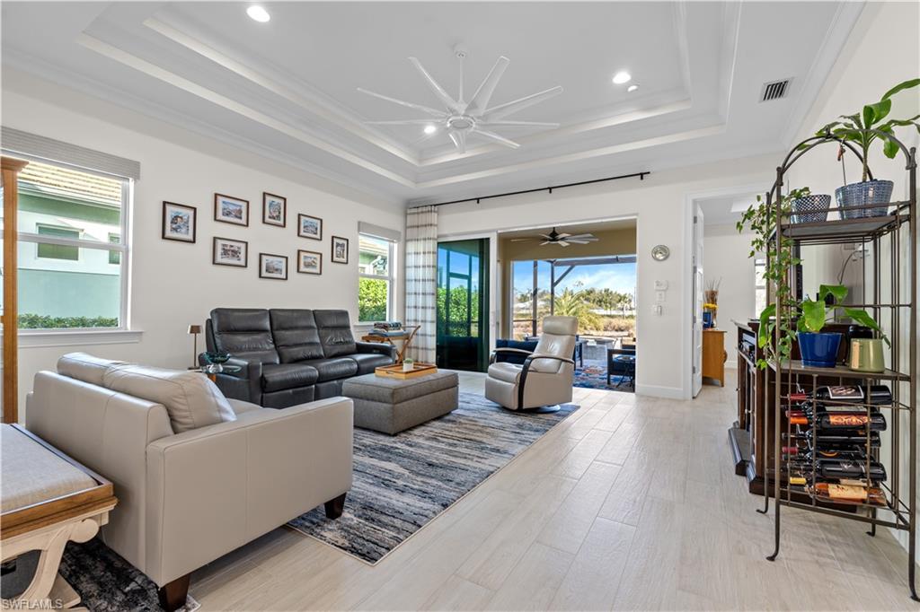 ISLES OF COLLIER PRESERVE - Residential