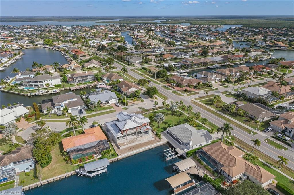 MARCO ISLAND - Residential
