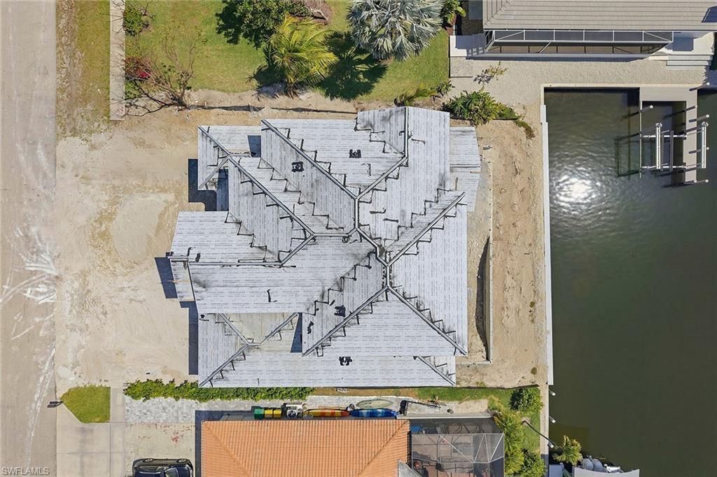 MARCO ISLAND - Residential