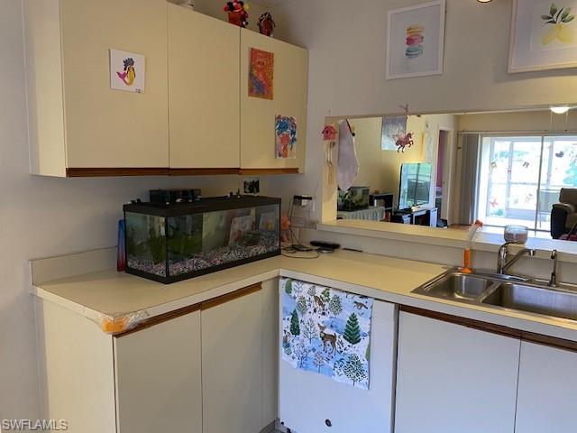 COBBLESTONE COURT - Residential