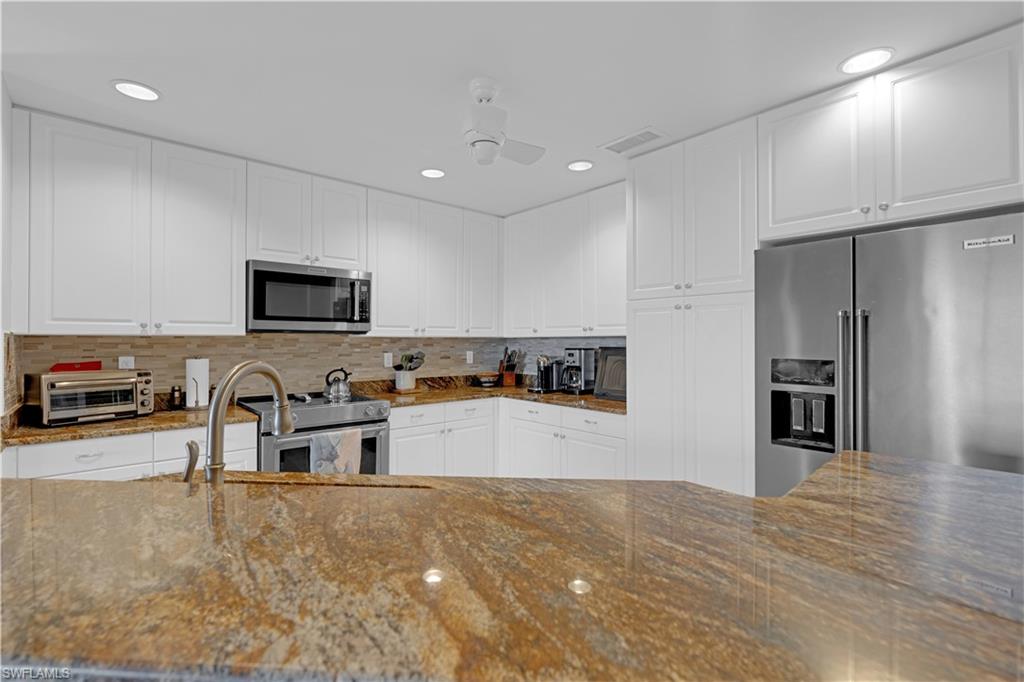 ESTERO BAYSIDE - Residential
