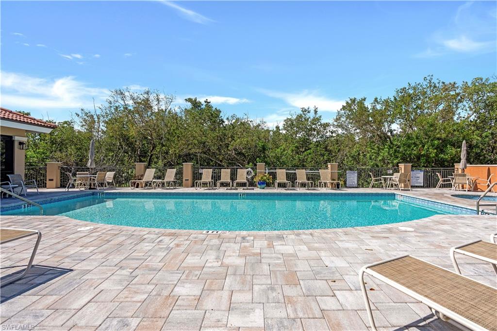 ESTERO BAYSIDE - Residential