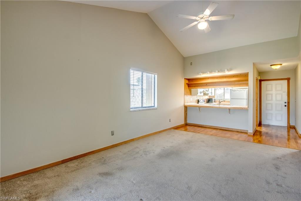 CORAL BREEZE CONDO - Residential