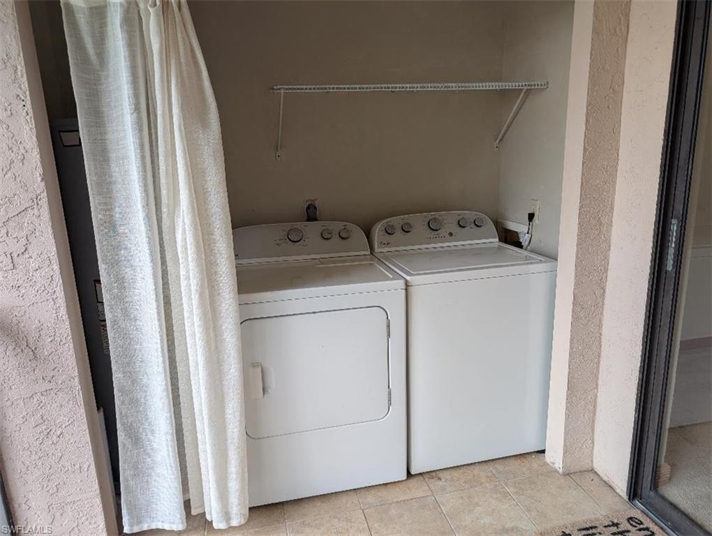 CORAL BREEZE CONDO - Residential