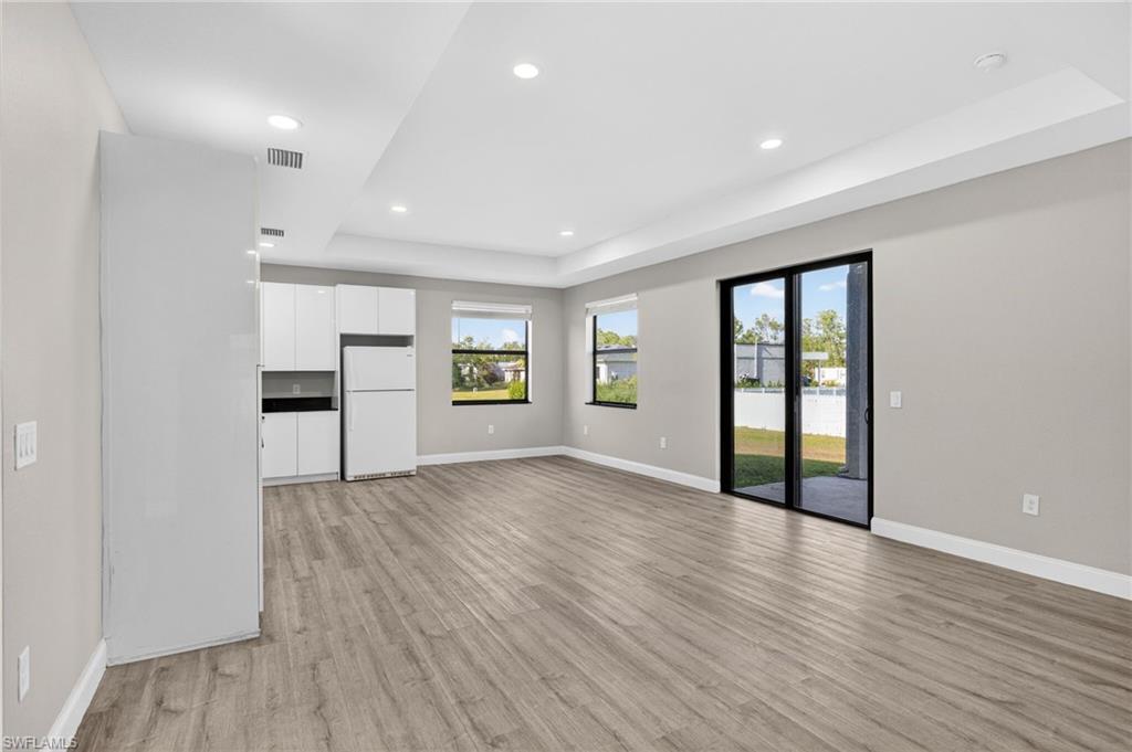 GREENBRIAR - Residential