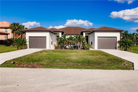 A home in PUNTA GORDA