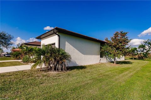 A home in PUNTA GORDA