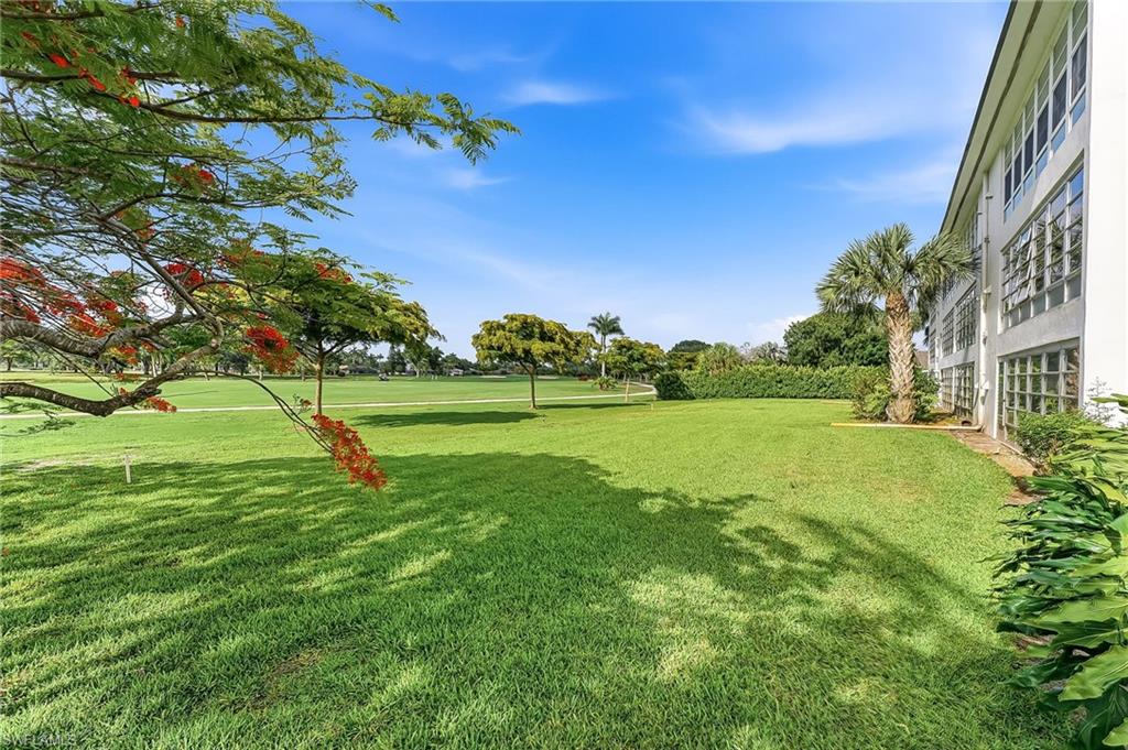VISTA PALMS - Residential
