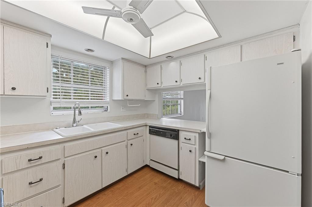 VISTA PALMS - Residential
