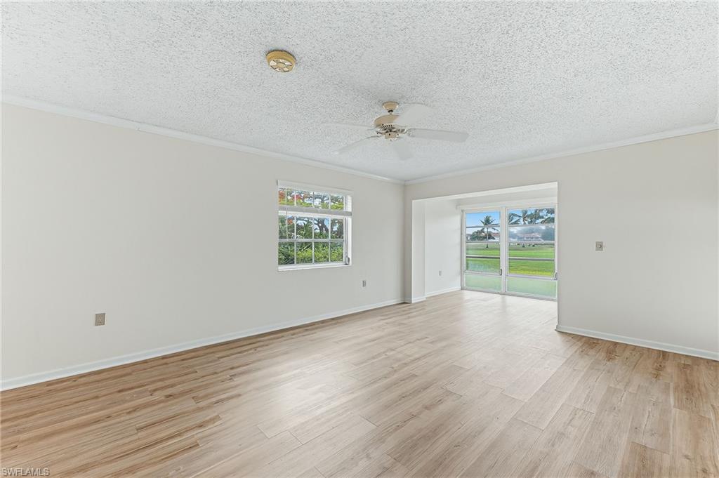 VISTA PALMS - Residential