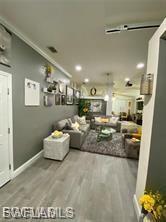 VARSITY LAKES - Residential