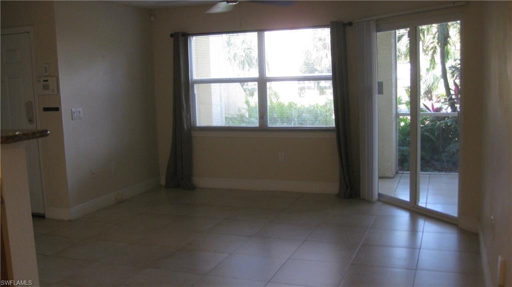 VENETIAN PALMS - Residential