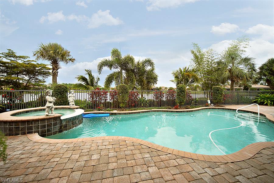 MOSSY OAK - Residential