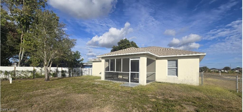 CAPE CORAL - Residential