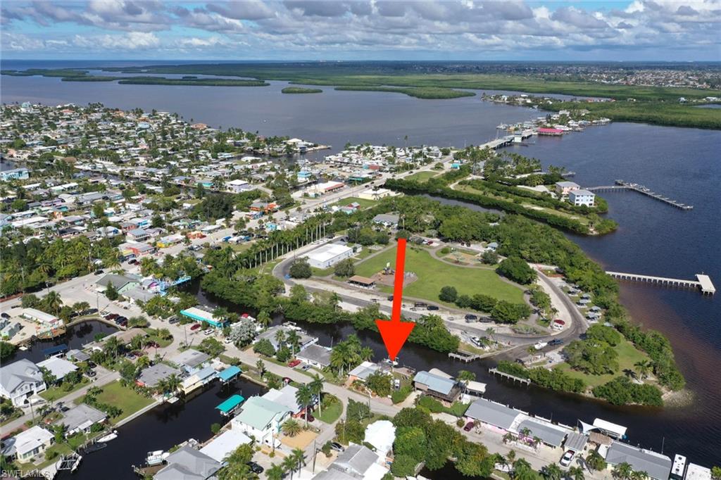 CROWS 2ND PLAT OF MATLACHA - Residential