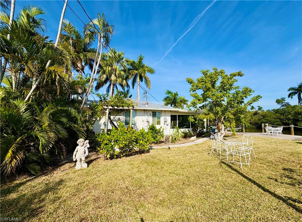 CROWS 2ND PLAT OF MATLACHA - Residential