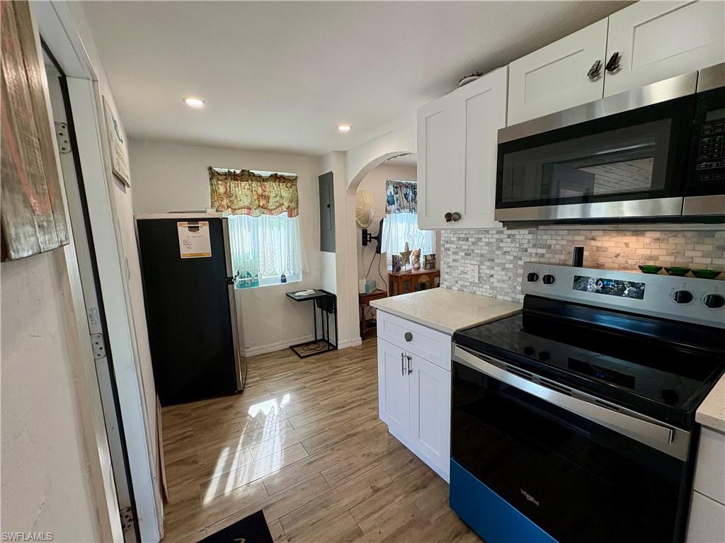 CROWS 2ND PLAT OF MATLACHA - Residential