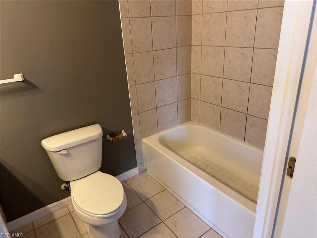 SAN CARLOS PARK - Residential Lease