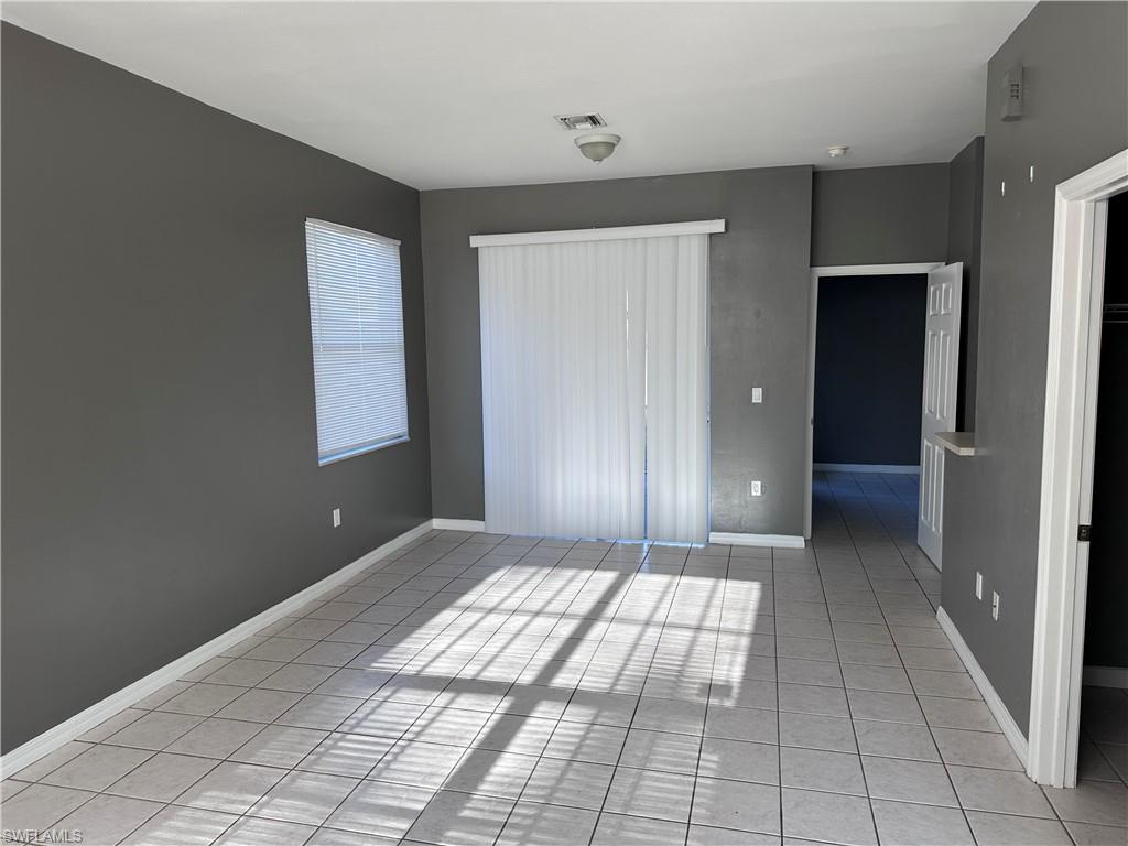 SAN CARLOS PARK - Residential Lease