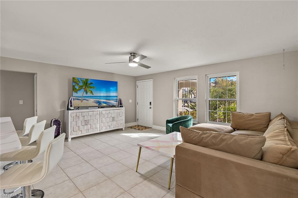 COTTAGE POINT SUBD - Residential