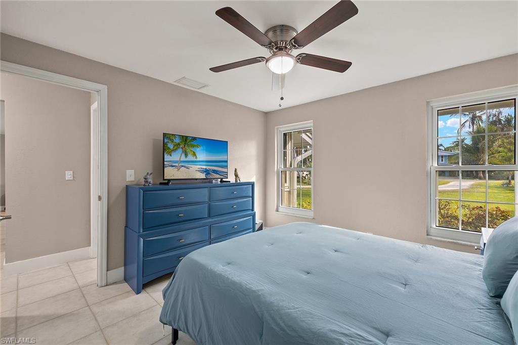 COTTAGE POINT SUBD - Residential