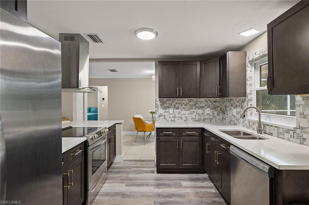 COTTAGE POINT SUBD - Residential