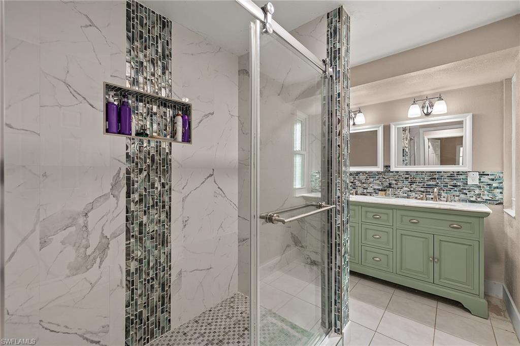 COTTAGE POINT SUBD - Residential