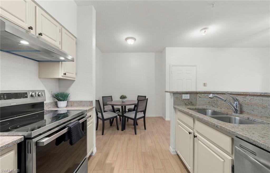 THE TIDES AT PELICAN LANDING - Residential Lease