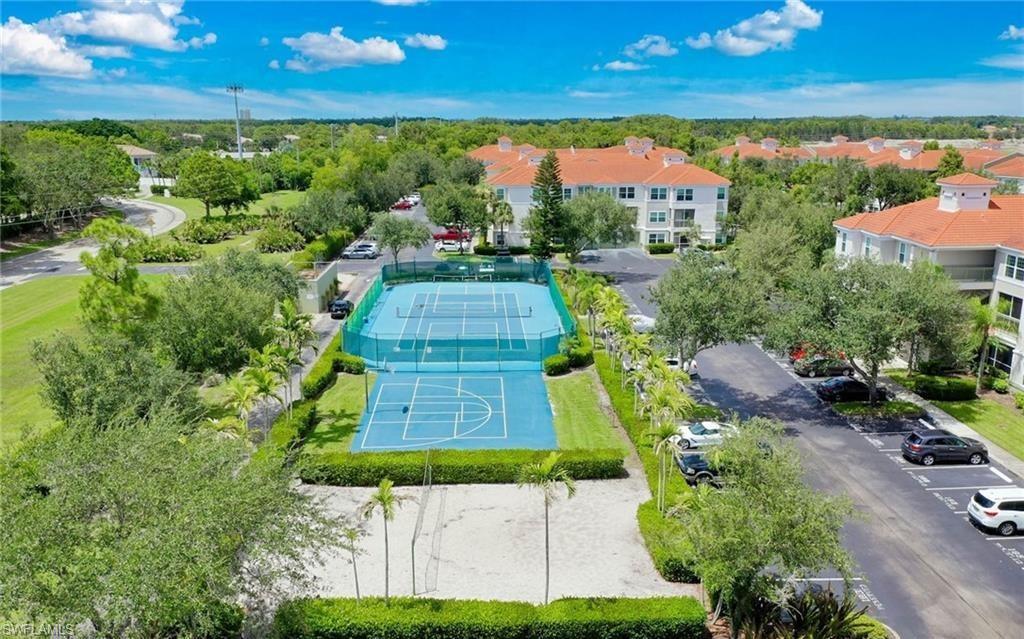 THE TIDES AT PELICAN LANDING - Residential Lease