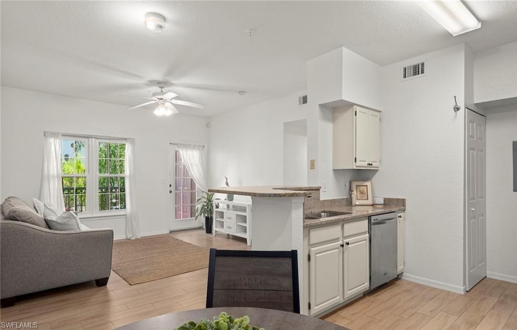 THE TIDES AT PELICAN LANDING - Residential Lease